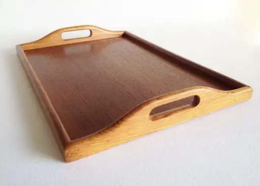 PLATEAU EN BOIS